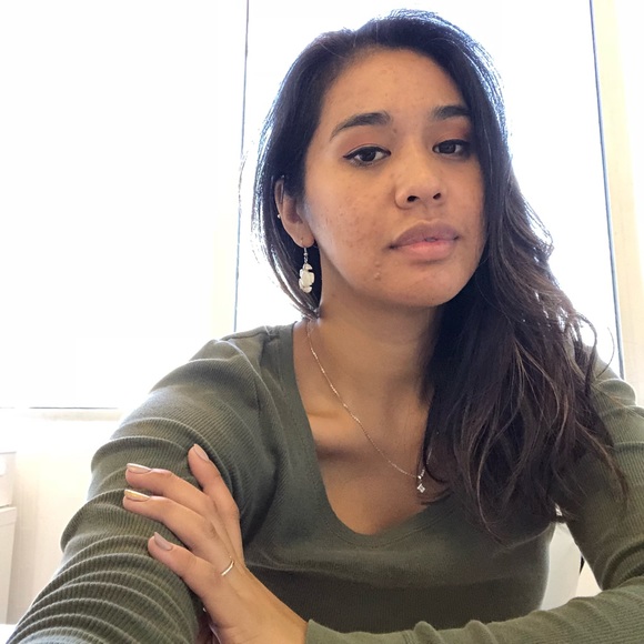 Meet your Posher, Liz - Picture 3 of 4